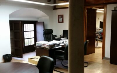 Oficina Administrativa en el Palacio Arzobispal