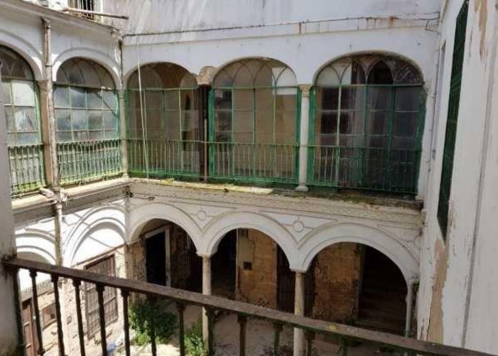 Aparcamiento subterráneo en plaza Rafael Salgado